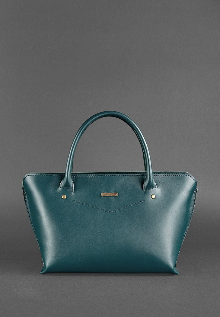 green handbag designer