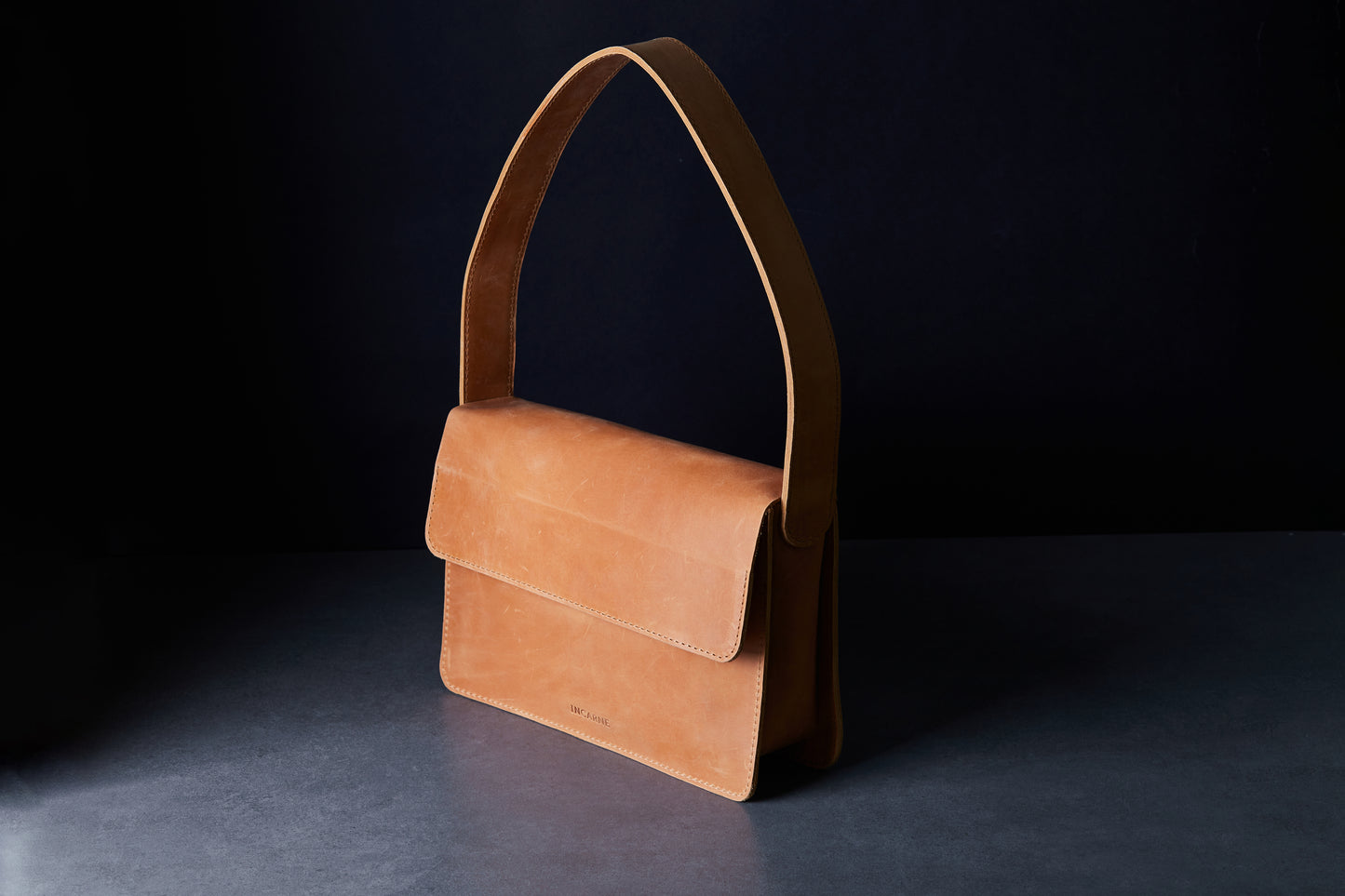 leather bag for women in cognac color